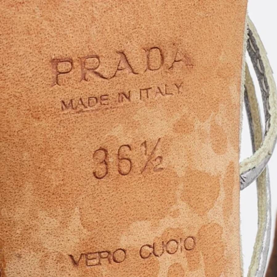 Prada Vintage Pre-owned Leather sandals Gray Dames