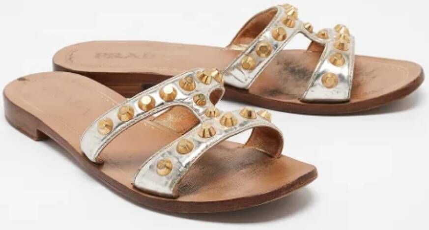 Prada Vintage Pre-owned Leather sandals Gray Dames