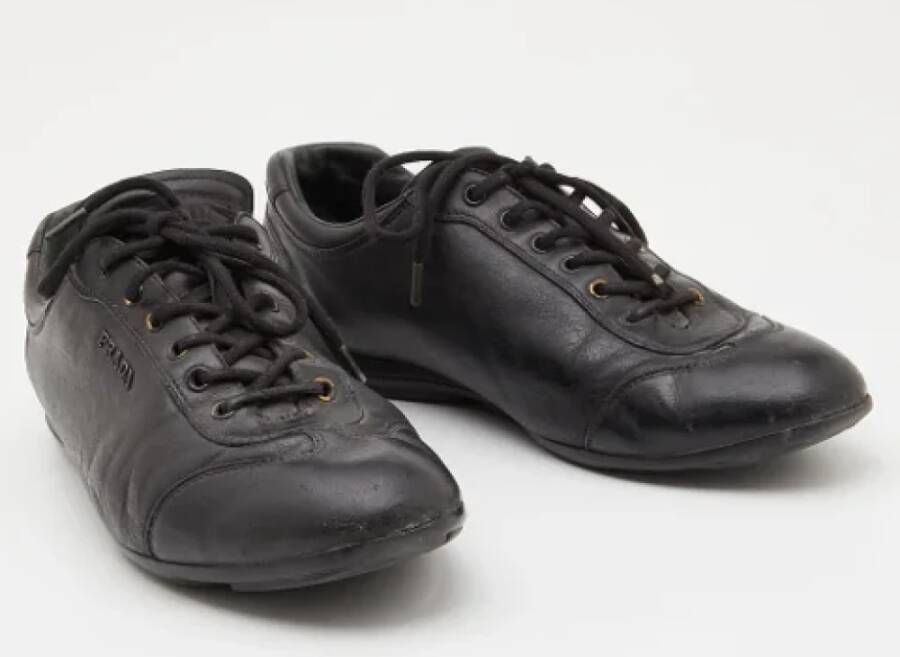 Prada Vintage Pre-owned Leather sneakers Black Heren