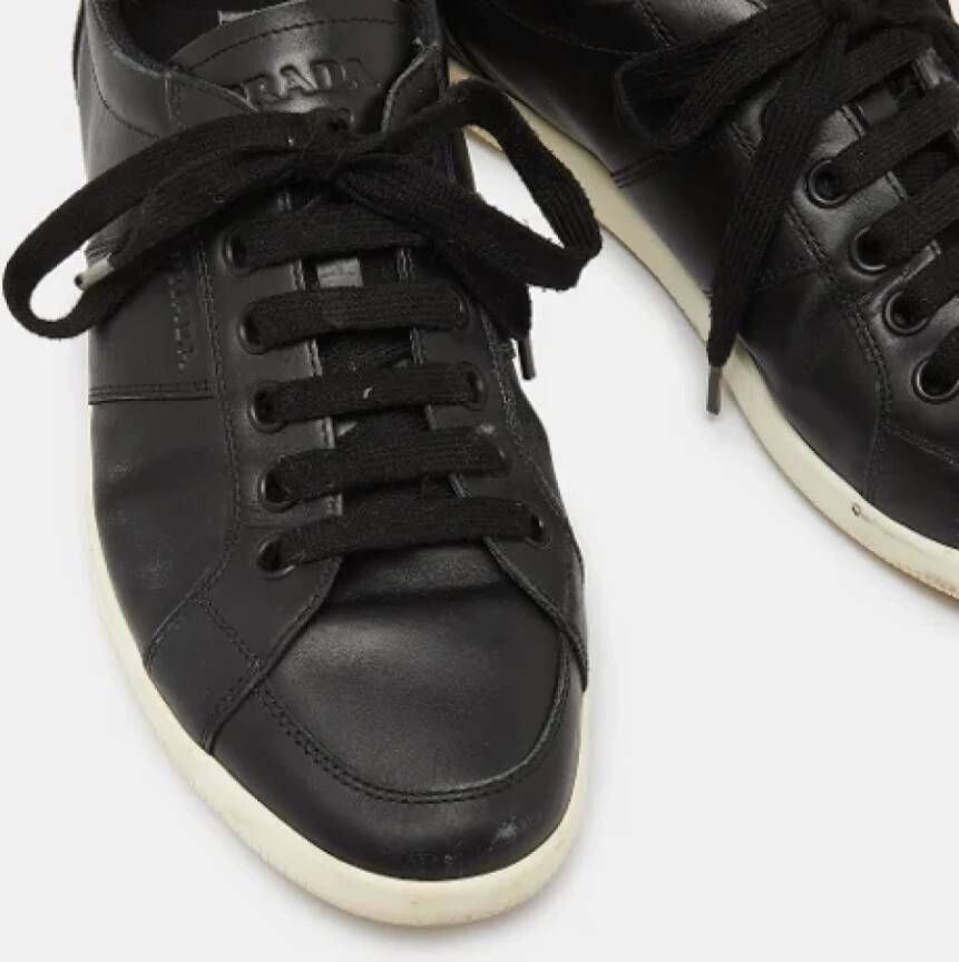 Prada Vintage Pre-owned Leather sneakers Black Heren