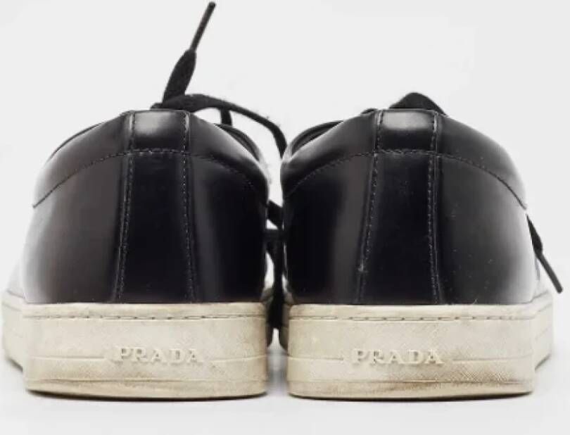 Prada Vintage Pre-owned Leather sneakers Black Heren