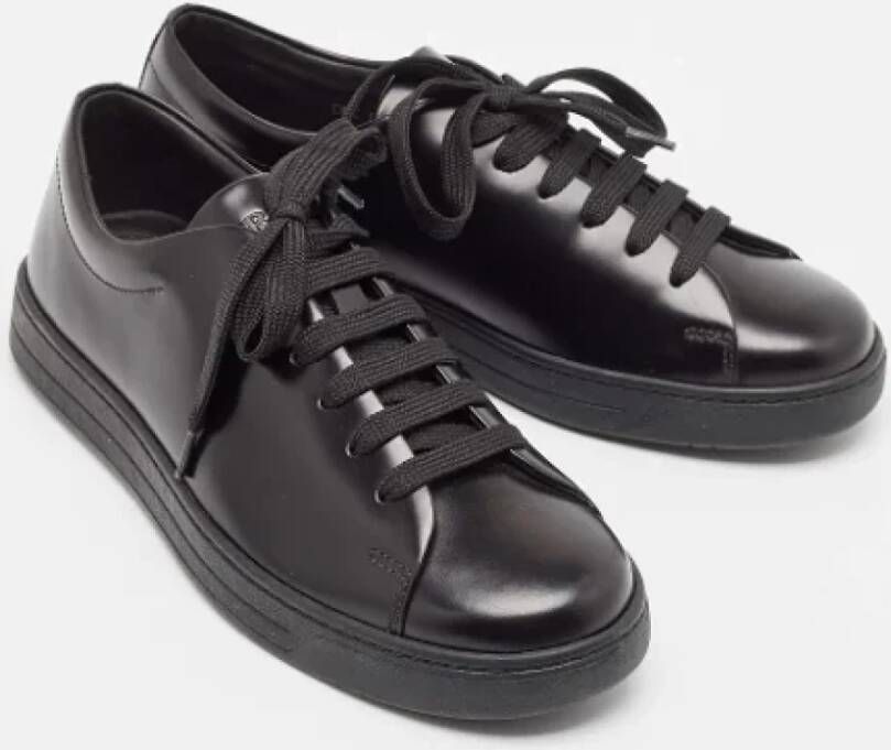 Prada Vintage Pre-owned Leather sneakers Black Heren