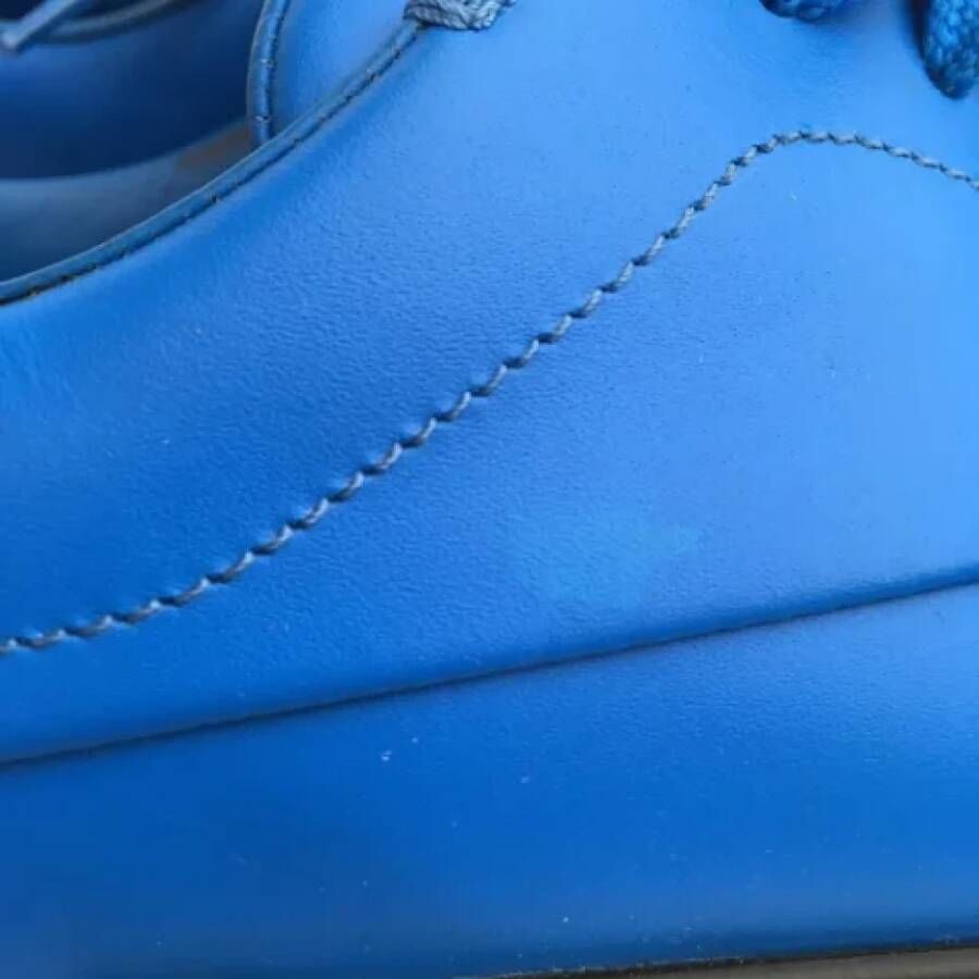 Prada Vintage Pre-owned Leather sneakers Blue Dames