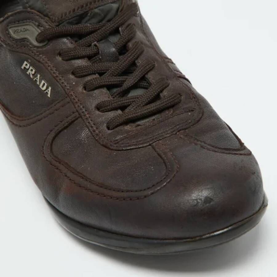 Prada Vintage Pre-owned Leather sneakers Brown Heren