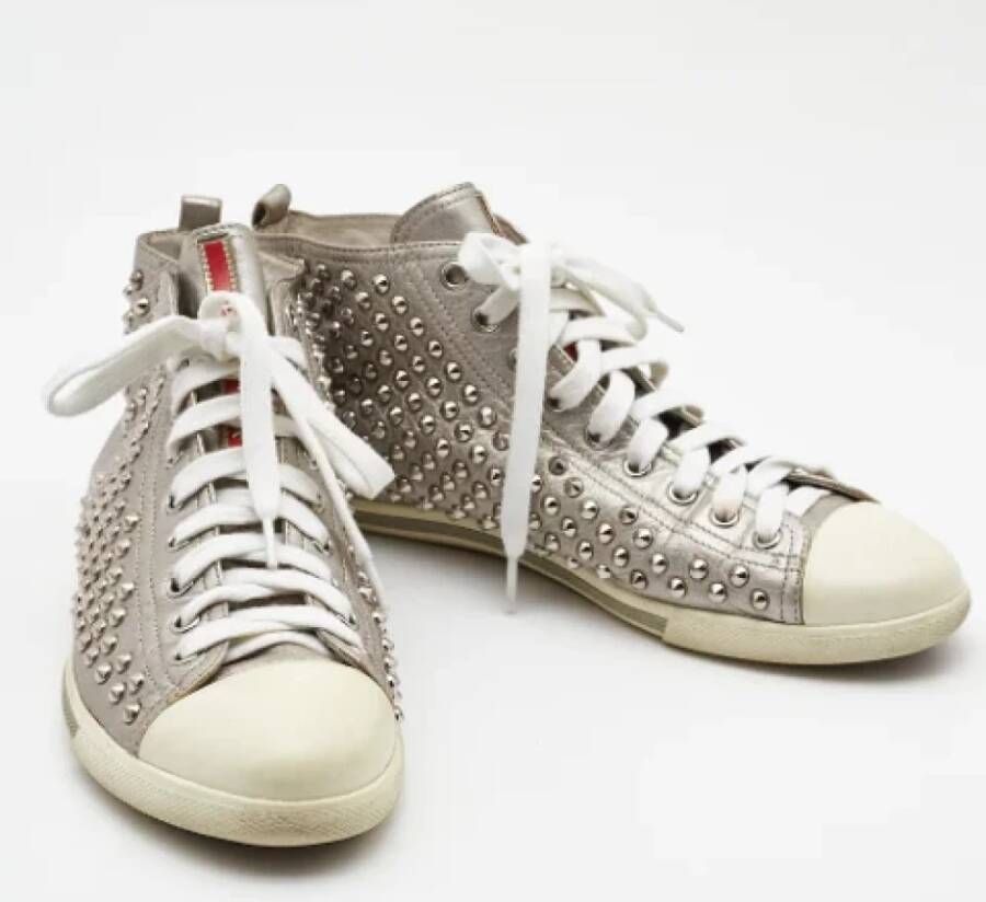 Prada Vintage Pre-owned Leather sneakers Gray Dames