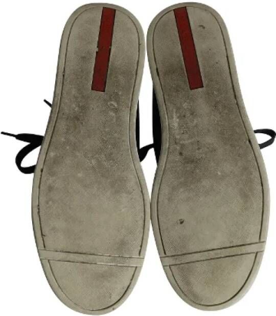 Prada Vintage Pre-owned Leather sneakers Gray Heren