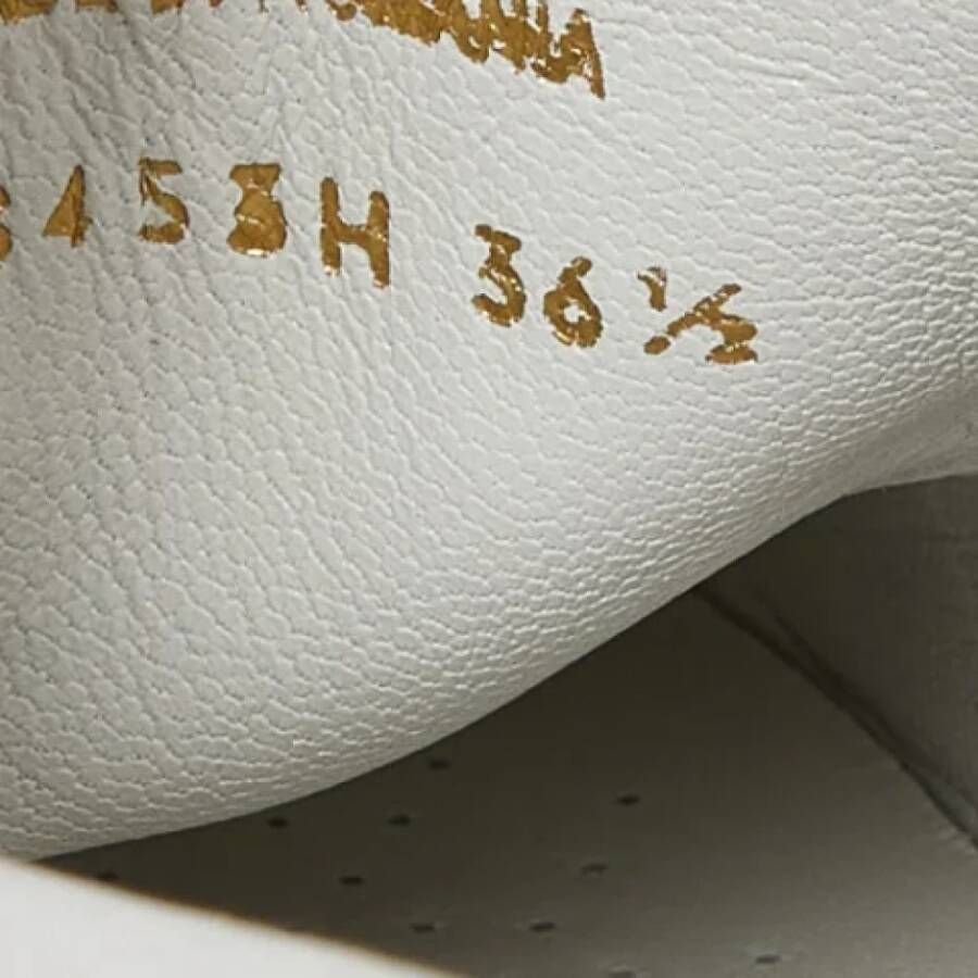 Prada Vintage Pre-owned Leather sneakers White Dames