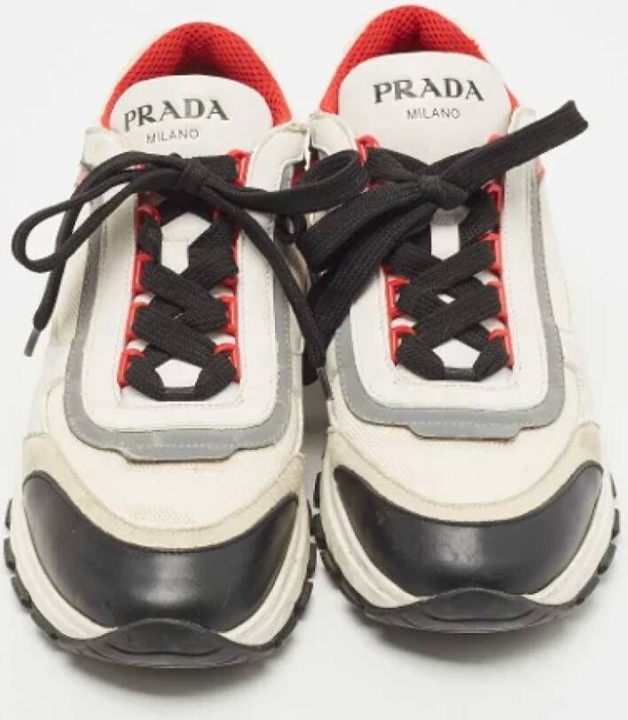 Prada Vintage Pre-owned Leather sneakers White Dames