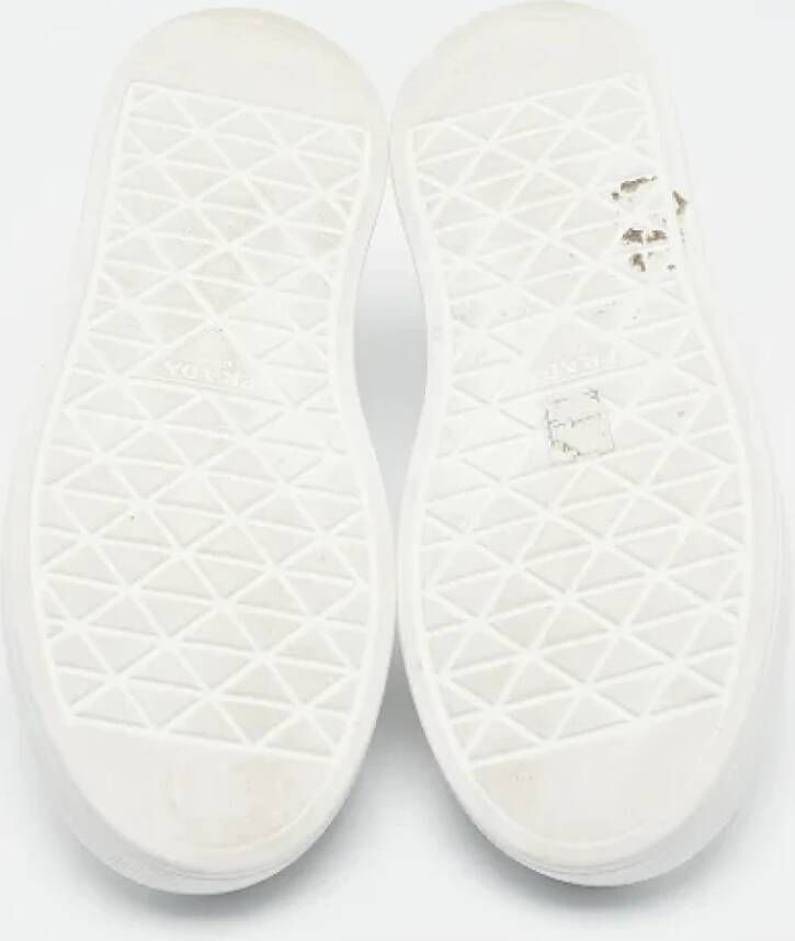 Prada Vintage Pre-owned Leather sneakers White Dames