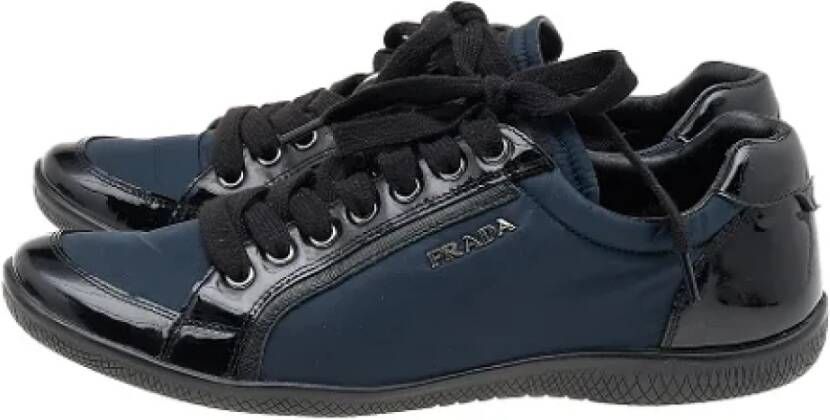 Prada Vintage Pre-owned Nylon sneakers Black Dames