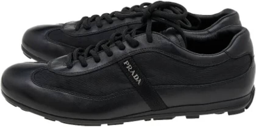 Prada Vintage Pre-owned Nylon sneakers Black Dames