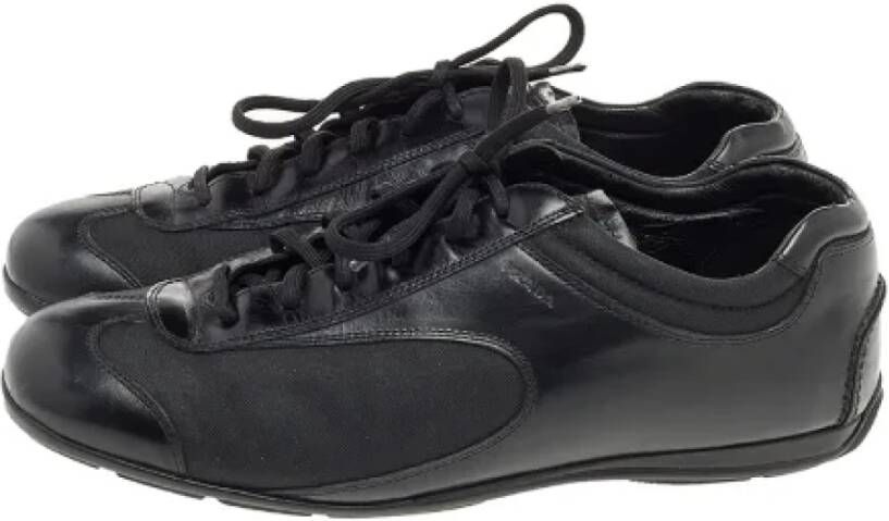 Prada Vintage Pre-owned Nylon sneakers Black Dames