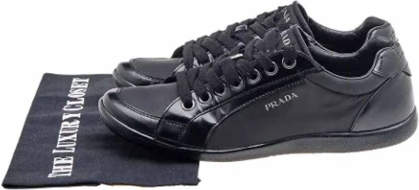 Prada Vintage Pre-owned Nylon sneakers Black Dames