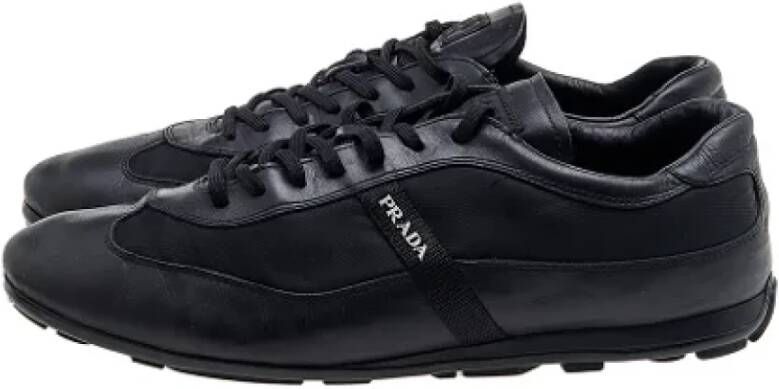 Prada Vintage Pre-owned Nylon sneakers Black Dames