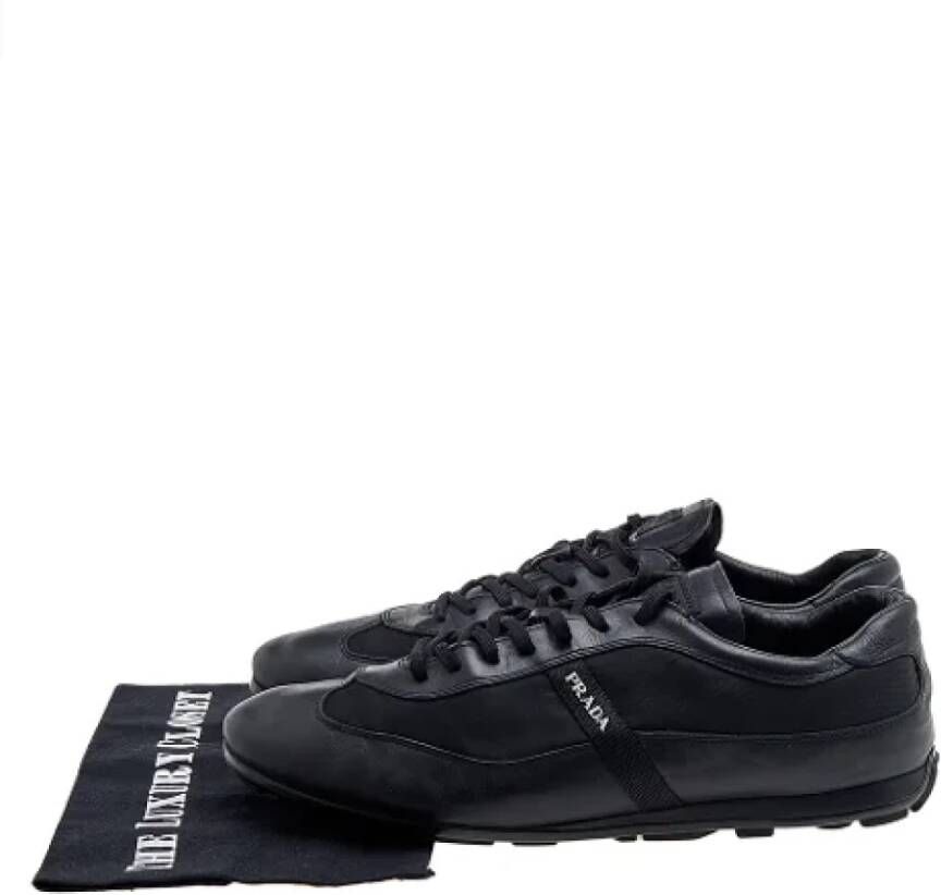 Prada Vintage Pre-owned Nylon sneakers Black Dames