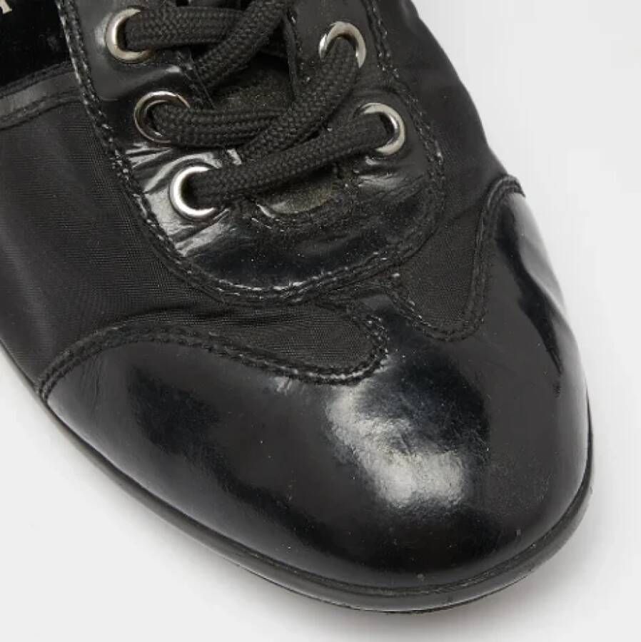 Prada Vintage Pre-owned Nylon sneakers Black Dames