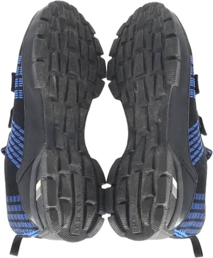 Prada Vintage Pre-owned Plastic sneakers Blue Heren