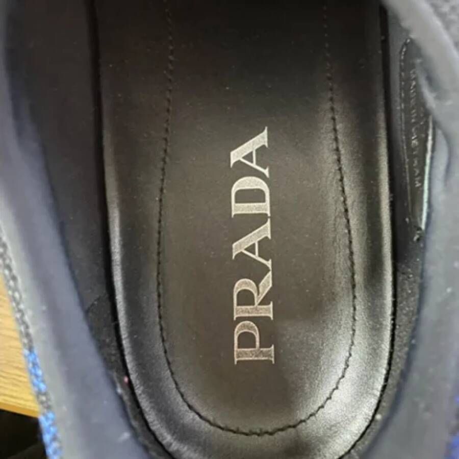 Prada Vintage Pre-owned Plastic sneakers Blue Heren