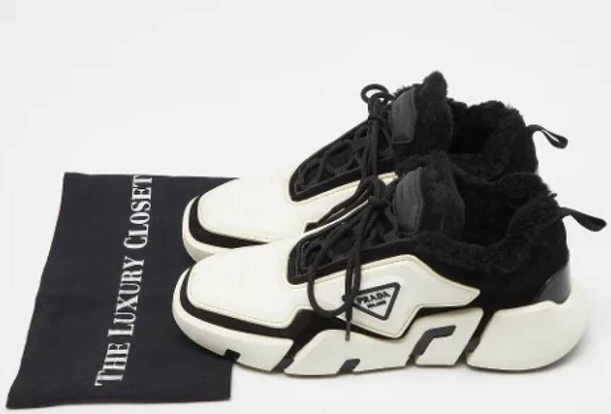 Prada Vintage Pre-owned Rubber sneakers Black Heren