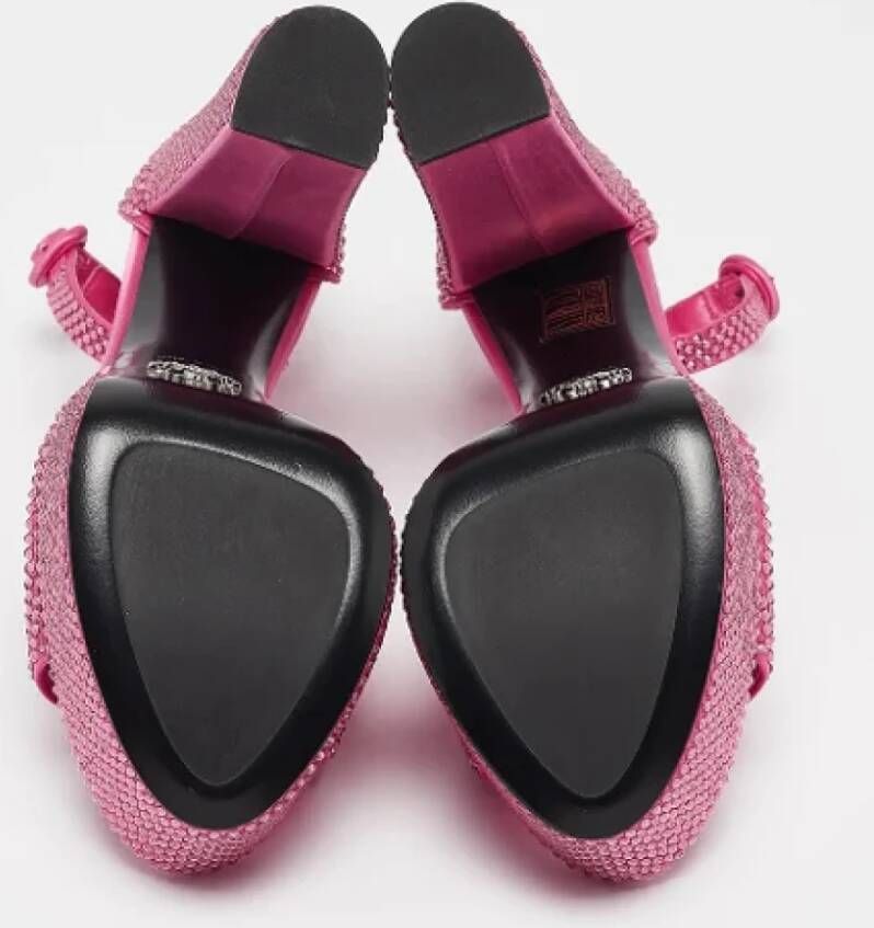 Prada Vintage Pre-owned Satin sandals Pink Dames