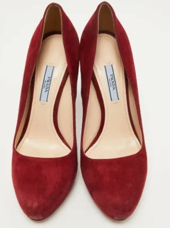 Prada Vintage Pre-owned Suede heels Red Dames