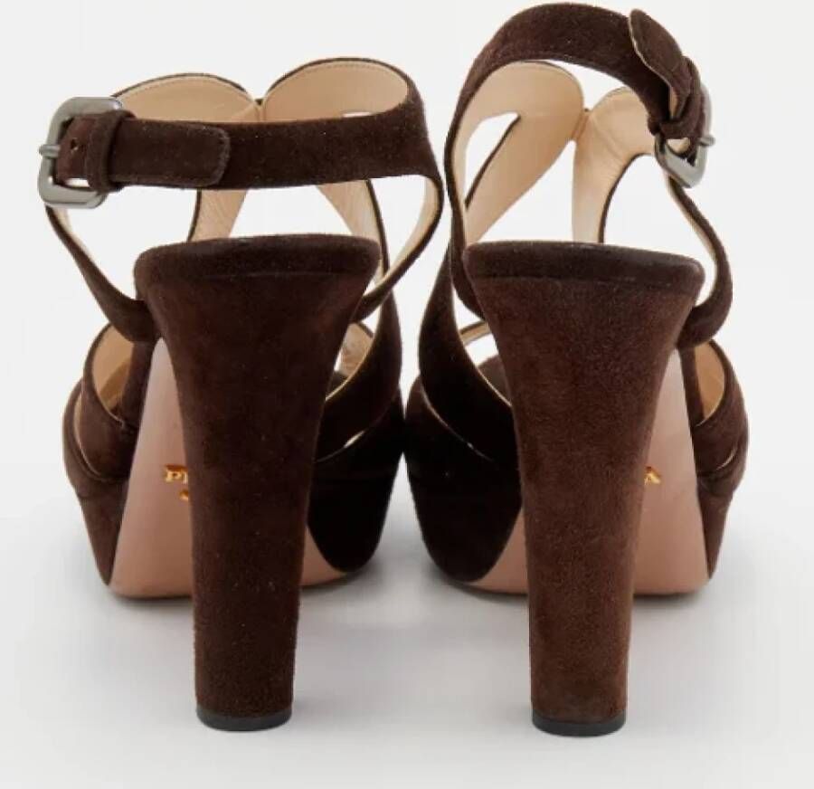 Prada Vintage Pre-owned Suede sandals Brown Dames