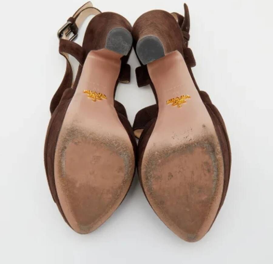 Prada Vintage Pre-owned Suede sandals Brown Dames