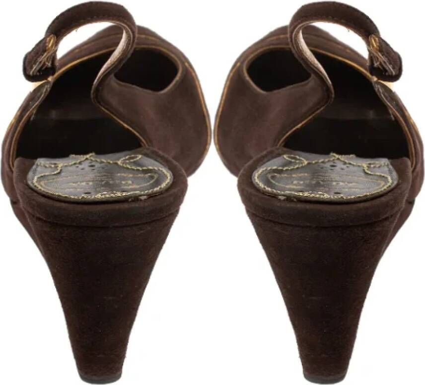Prada Vintage Pre-owned Suede sandals Brown Dames