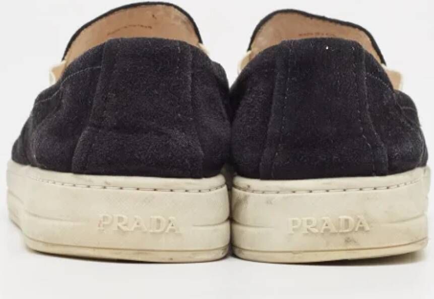 Prada Vintage Pre-owned Suede sneakers Black Dames