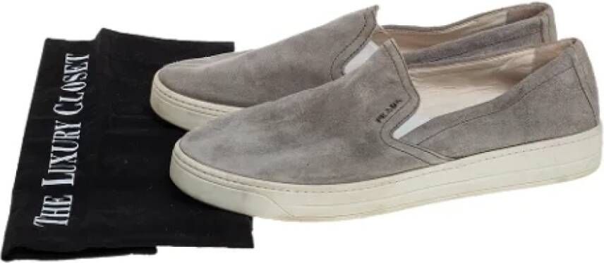 Prada Vintage Pre-owned Suede sneakers Gray Dames