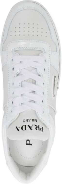 Prada Witte Sneakers met Driehoekig Logo