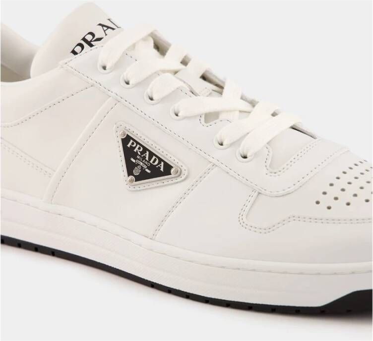 Prada Witte Zwarte Leren Sneakers Downtown