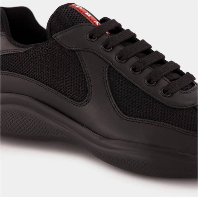 Prada Zwarte Leren en Stoffen Cup Sneakers