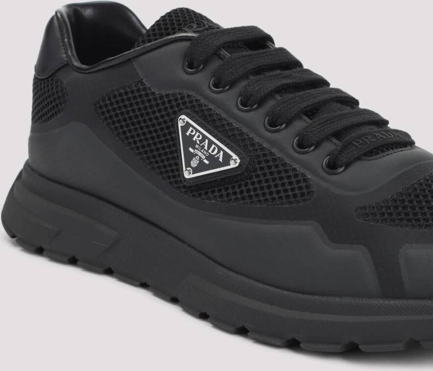 Prada Zwarte Polyester Sneakers met Metallic Logo