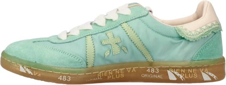 Premiata Blauwe sneakers van stof en suède