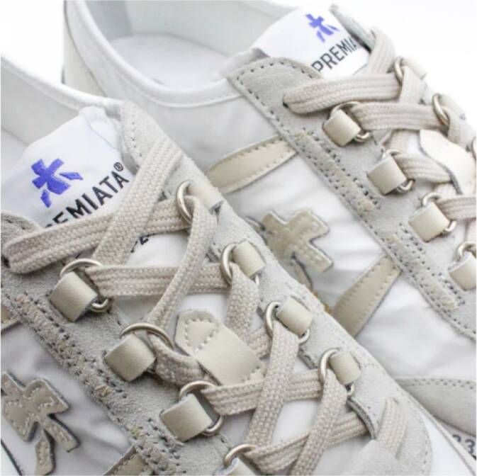 Premiata Lage sneakers in wit beige grijs