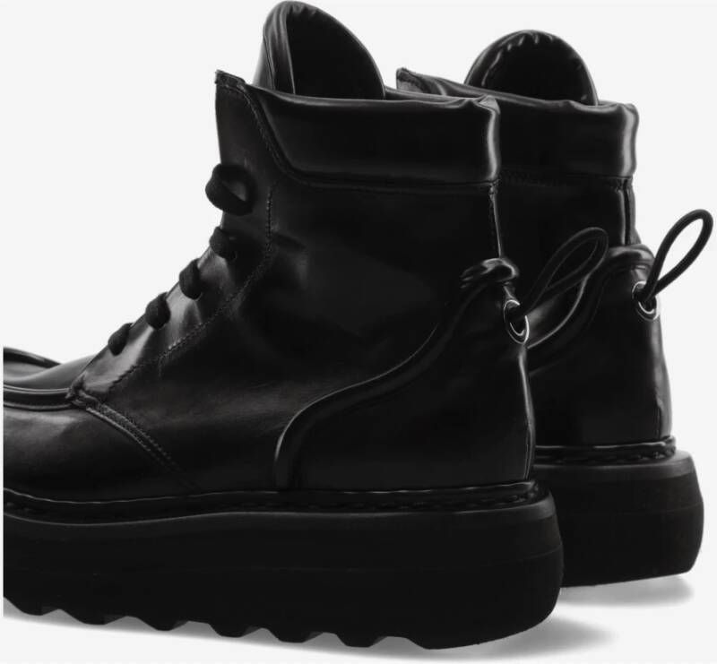 Premiata Enkellaarzen in rubber Cal M6874B Black Dames