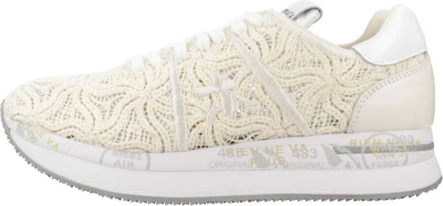 Premiata Stijlvolle Sneakers voor Modieuze Vrouwen Beige Dames