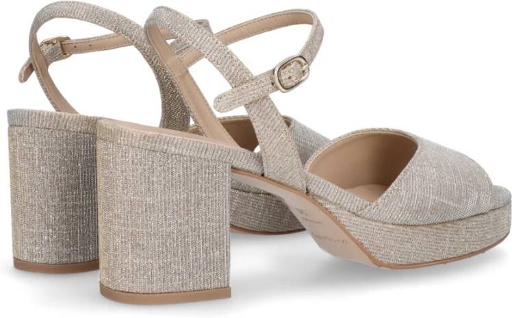 Pretty Ballerinas Gouden Lurex Sandaal met Gesp