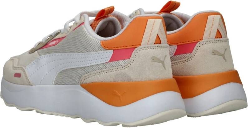 Puma Beige Runtamed Platform Sneaker met Roze en Oranje Accents Multicolor Heren