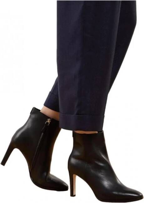 Ralph Lauren Dylann leren enkellaarsjes