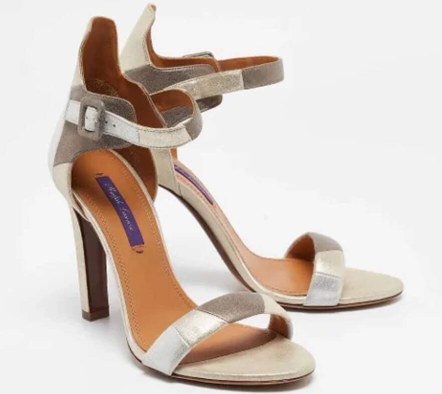 Ralph Lauren Pre-owned Suede sandals Gray Dames