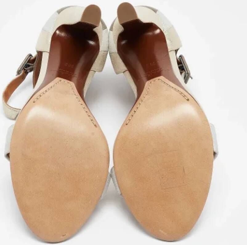 Ralph Lauren Pre-owned Suede sandals Gray Dames