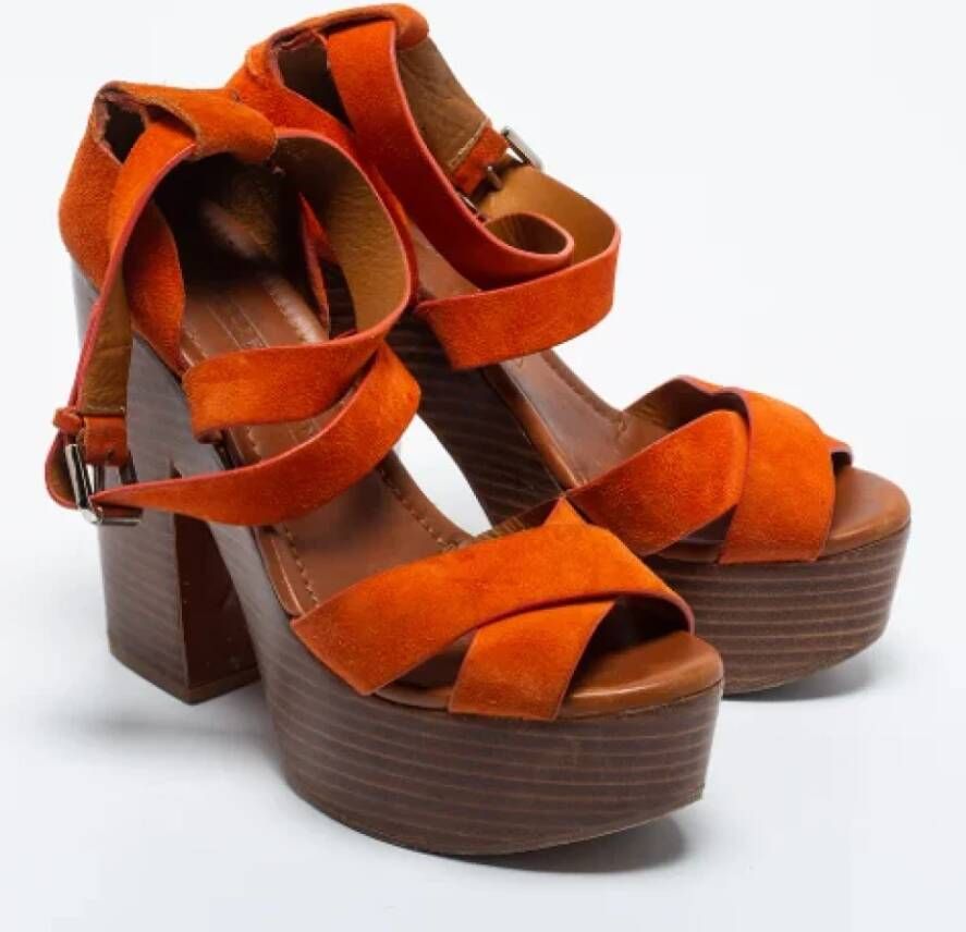 Ralph Lauren Pre-owned Suede sandals Orange Dames