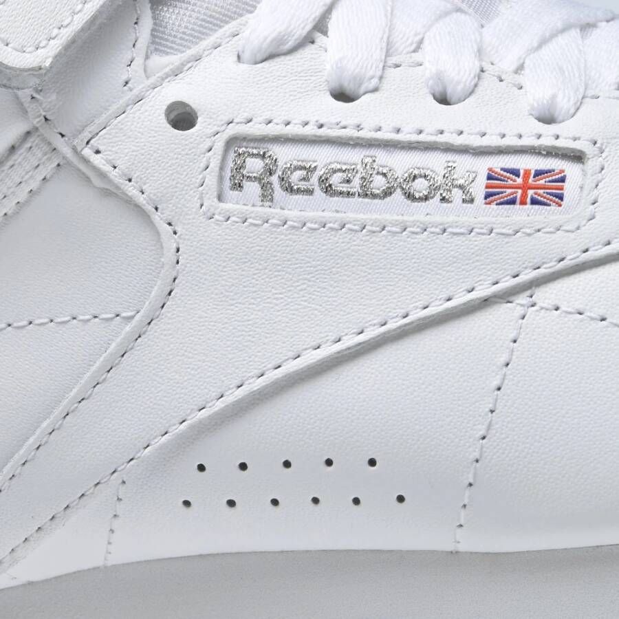 Reebok Hoge Sneakers voor Sportieve Stijl White Dames
