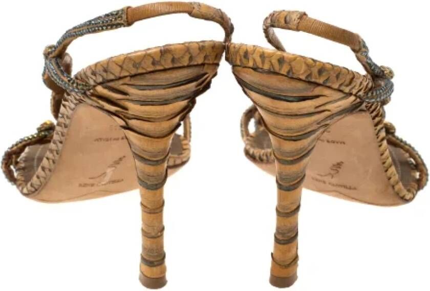 René Caovilla Pre-owned Satin sandals Yellow Dames