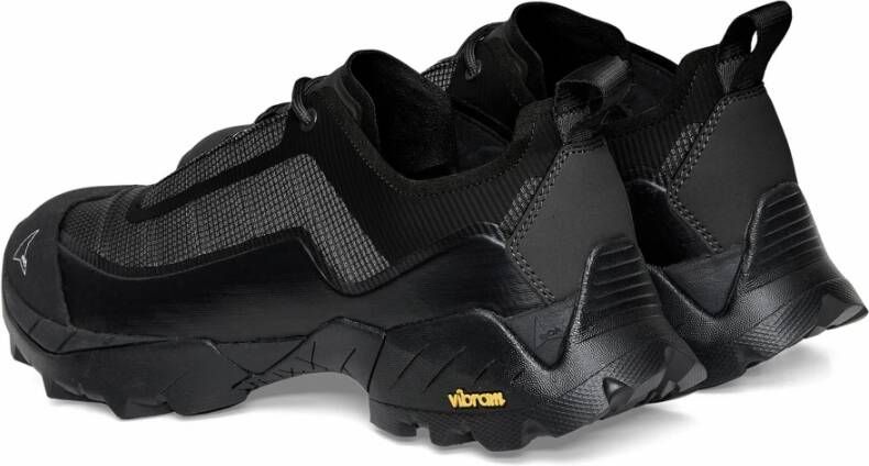 ROA Zwarte Sneakers voor Actieve Levensstijl