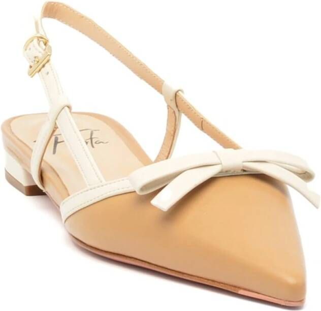 Roberto Festa Beige en wit leren slingback schoenen Beige Dames