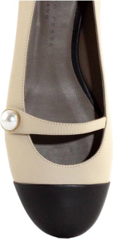 Roberto Festa Beige Leren Ballerina's met Knoop