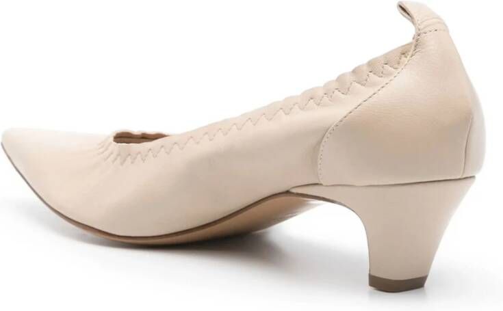 Roberto Festa Beige Leren Iris Pumps 50mm Hak Beige Dames